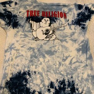 Men’s True Religion shirt